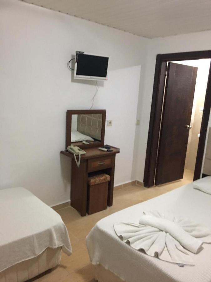 Ugur Beach Hotel Kemer Buitenkant foto